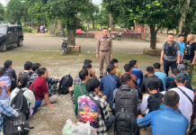 ตำรวจภาค6สกัดจับ37เมียนมาข้ามแดนที่พบพระ