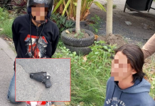 สายตรวจบางเขนตาไวจับโจ๋พกปืนอ้างป้องกันตัว