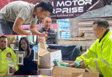 PADA รุ่น 14มอบพาวเวอร์แบงก์ให้ตชด.แจกชาวบ้านในพื้นที่ไฟฟ้าดับ