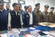 ปกครองบุกจับบ่อนกลางเมืองโคราชรวบ85ผีพนัน