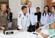 “บิ๊กอ้อ”เข้าเยี่ยมให้กำลังใจดาบทางหลวงถูกหนุ่มมิวเอ็กซ์คลั่งยิงเฉี่ยวหู